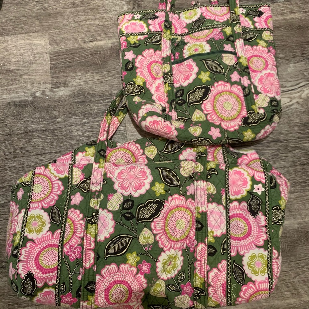 Vera Bradley matching duffle bag and beauty bag